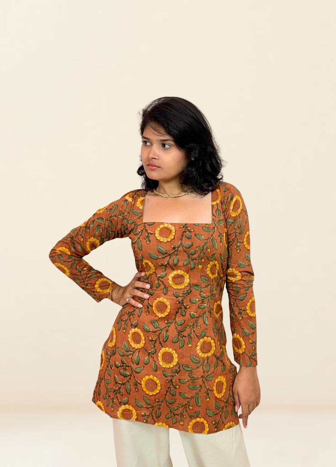 SurajMukhi- Full Sleeve Kurti